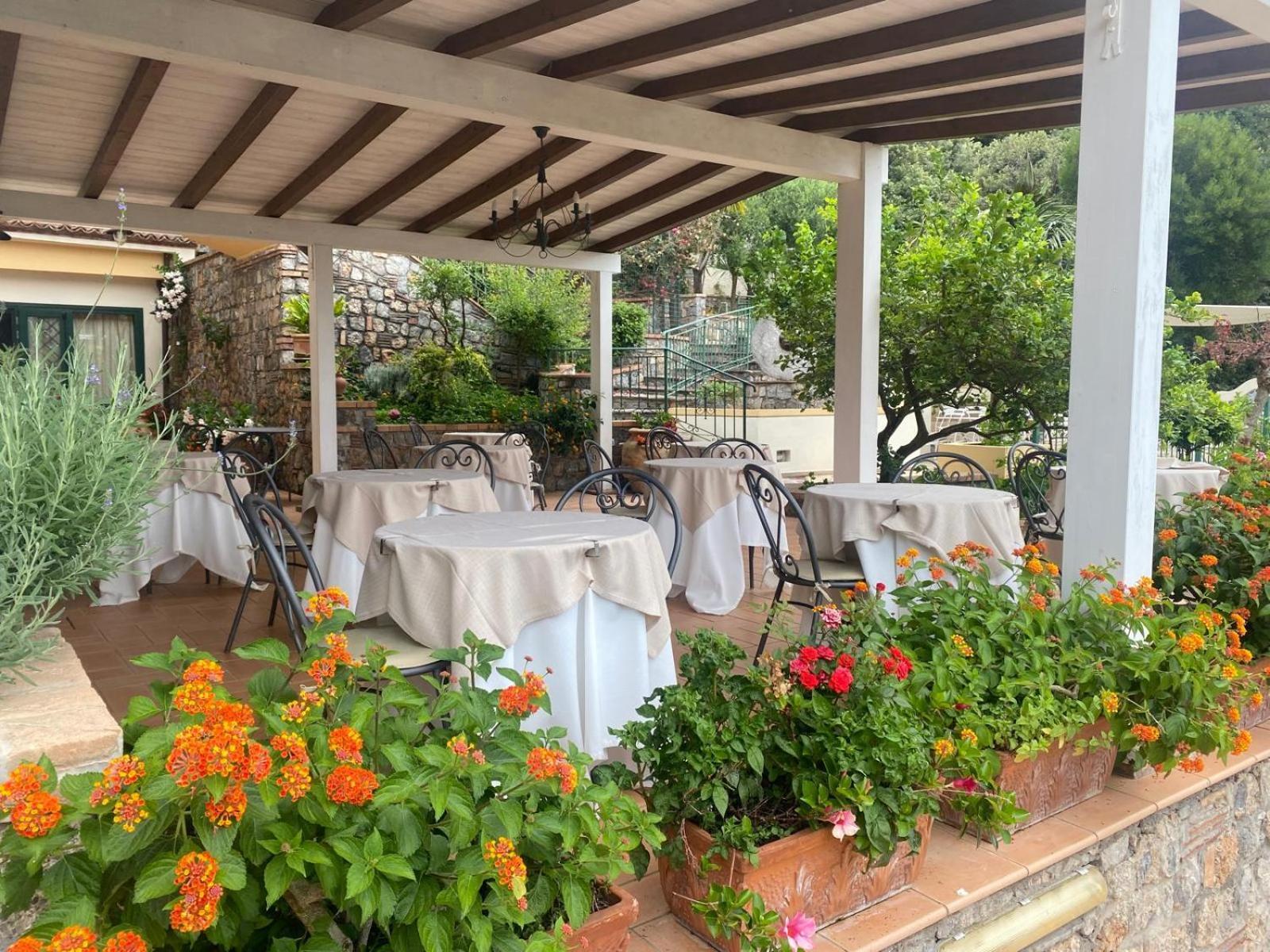 Hotel Villa Delle Meraviglie Maratea Exterior photo